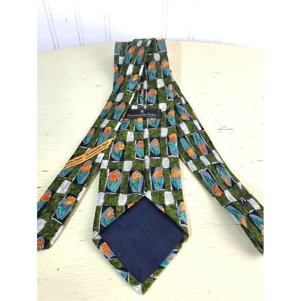 Ermenegildo Zegna Silk Tie Tulip Geometric Floral Pattern Made In Italy Designer